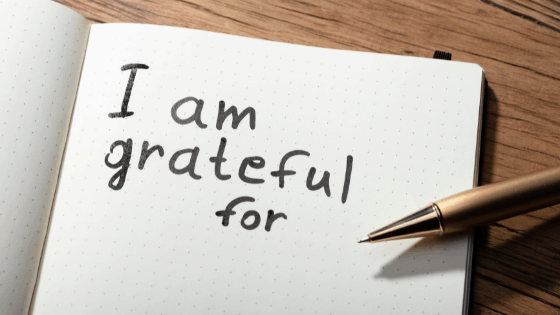Listas poderosas de gratitud: cómo crear la tuya propia